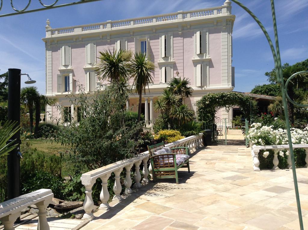 Chateau La Roque Margaux Hotel Servian Luaran gambar